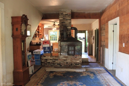 Historic 35 Acre Cattle Ranch in Grass Valley - image 24