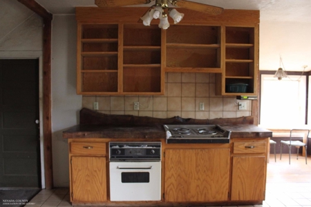 Historic 35 Acre Cattle Ranch in Grass Valley - image 26