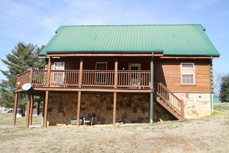 Cherokee Lakefront Log Cabin For Sale East Tennessee - image 22