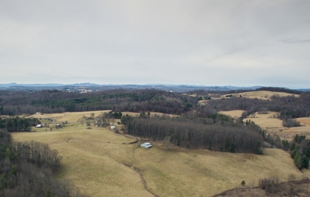 Farm and Home for Sale in Floyd VA! - image 30