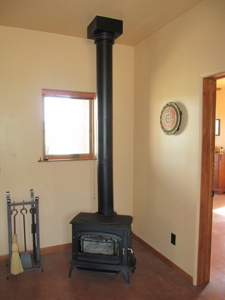 Energy Efficient Custom Built Country Home Near Silver City - image 23