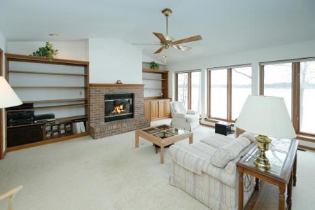 Spacious Wall Lake Lakefront Home - image 6