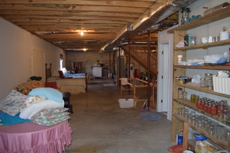 Country Home and Acreage for Sale in Floyd VA! - image 44