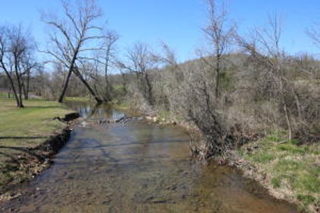 Water Front  55 Acre Farm  Solar & Electric near Hardy AR - image 2