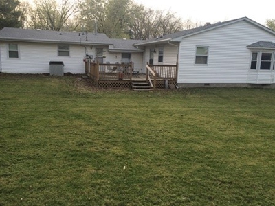 House for Sale at Auction in Mt Vernon IL on May 15, 2016 - image 2