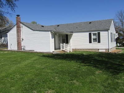 Waltonville Illinois Home For Sale At Absolute Auction - image 1