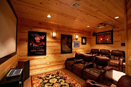 For Sale Cabin in Hochatown/Broken Bow Oklahoma - image 10