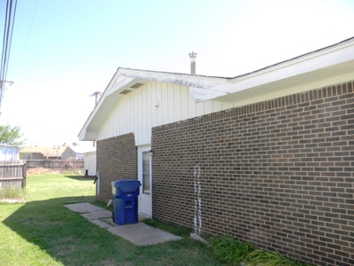 Cordell Home for Sale - Oklahoma - image 31