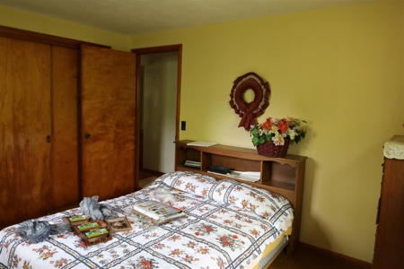 Bedford Indiana Home and Land  for Sale | Online Auction - image 16
