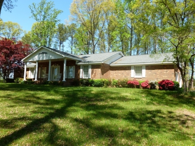 Westmoreland Co. Brick Ranch & 5 Acres - image 8