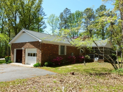 Westmoreland Co. Brick Ranch & 5 Acres - image 17