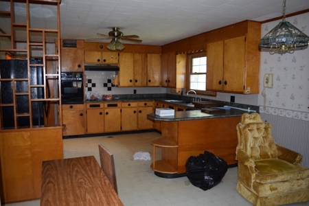 Heil Real Estate & Personal Property Auction 5/28 @ 10:30am - image 7