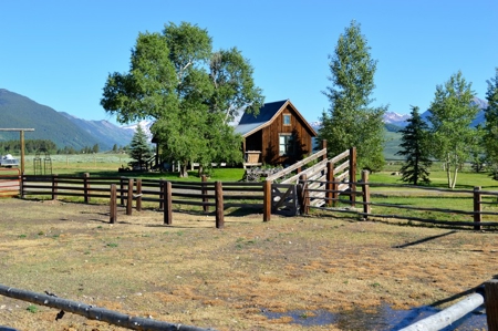 Crested Butte, Colorado Lakefront Acreage For Sale - image 24