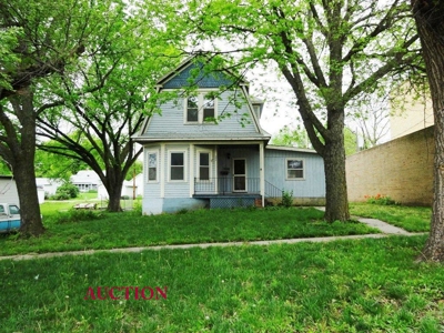 Home with minimum opening bid for auction in Valley Falls - image 3