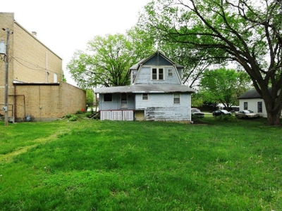 Home with minimum opening bid for auction in Valley Falls - image 6