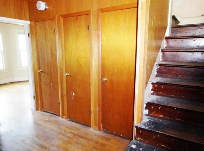 Home with minimum opening bid for auction in Valley Falls - image 10