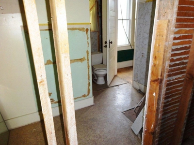Home with minimum opening bid for auction in Valley Falls - image 14