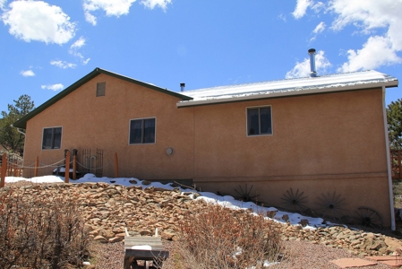 Colorado Mountain Luxury Solar Powered Home For Sale - image 12
