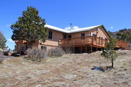 Colorado Mountain Luxury Solar Powered Home For Sale - image 17