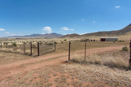 Auction 20 Acre Southern Az Ranch - House - Shop - Solar - image 17