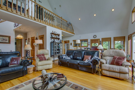 Tn Brick A-Frame Home For Sale In Giles County Lynnville Tn - image 9