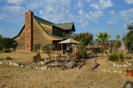 River Front Home With Outdoor Pavilion On 7 Acres In West Tx - image 12