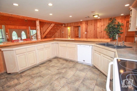 River Front Home With Outdoor Pavilion On 7 Acres In West Tx - image 33