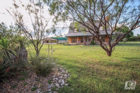 River Front Home With Outdoor Pavilion On 7 Acres In West Tx - image 38