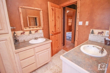 River Front Home With Outdoor Pavilion On 7 Acres In West Tx - image 43