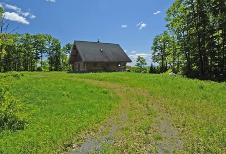 Maine Log Home for Sale in Fort Kent - image 1