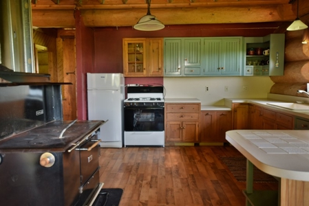 Maine Log Home for Sale in Fort Kent - image 5