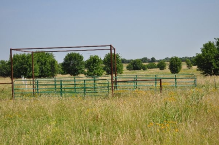 790 +/- Acres Premier Kansas Grassland Ranch For Sale - image 5