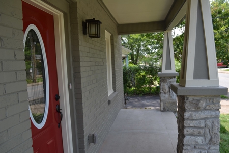 Home For Sale In Downtown Franklin, TN - image 4