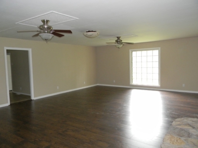 Auction 2600 SF House on 1.8 Acre Leemon Rd Falkville, AL - image 18