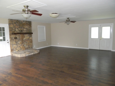 Auction 2600 SF House on 1.8 Acre Leemon Rd Falkville, AL - image 16