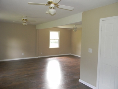 Auction 2600 SF House on 1.8 Acre Leemon Rd Falkville, AL - image 23