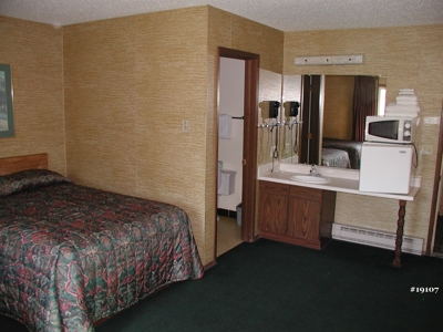 Iowa Motel For Sale - 40 Rooms - image 4