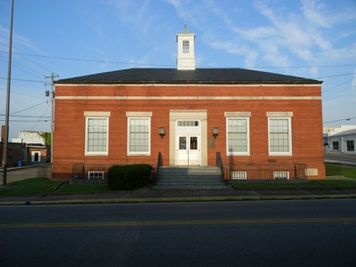 Former Post Office Hartselle, Alabama Online Only Auction - image 1