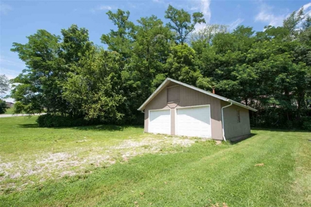 Home for Sale in Ellettsville, Indiana | Monroe County - image 16