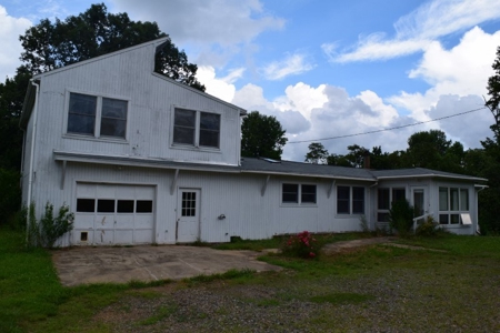 Country Home with Acreage for Sale at Auction in VA! - image 4