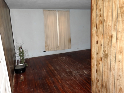 Criss Real Estate Auction - image 10