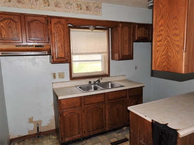 Criss Real Estate Auction - image 5