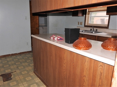Criss Real Estate Auction - image 21