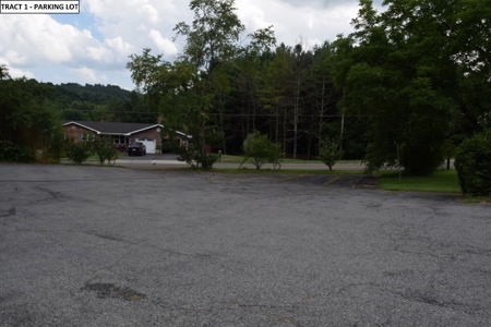 Parking Lot for Sale at Auction in the Town of Floyd VA! - image 5
