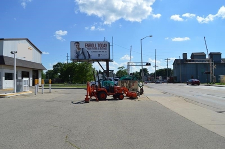 Commercial Property in Beaver Dam Online Auction - image 2