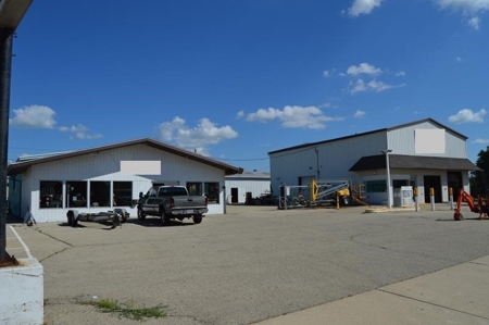 Commercial Property in Beaver Dam Online Auction - image 1