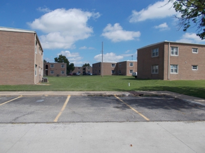 The American Dream Apartment Complex in Miami, Oklahoma - image 9