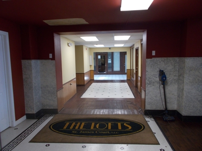 Commercial Office Space & Apartments in Miami, Oklahoma - image 9