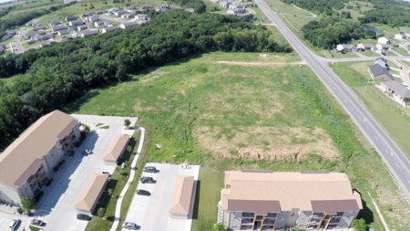 11± Acre Development Land in Prime Location in Manhattan, KS - image 1