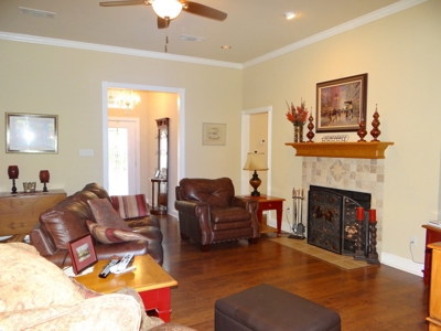 Holly Lake Ranch Texas Gated Home For Sale - image 13